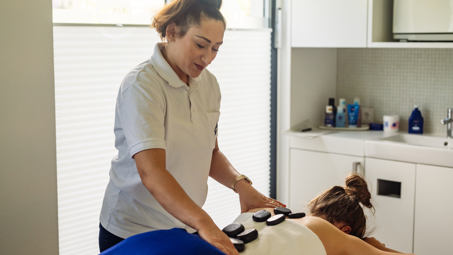 Masseur/in (m/w/d) - Stellenausschreibung