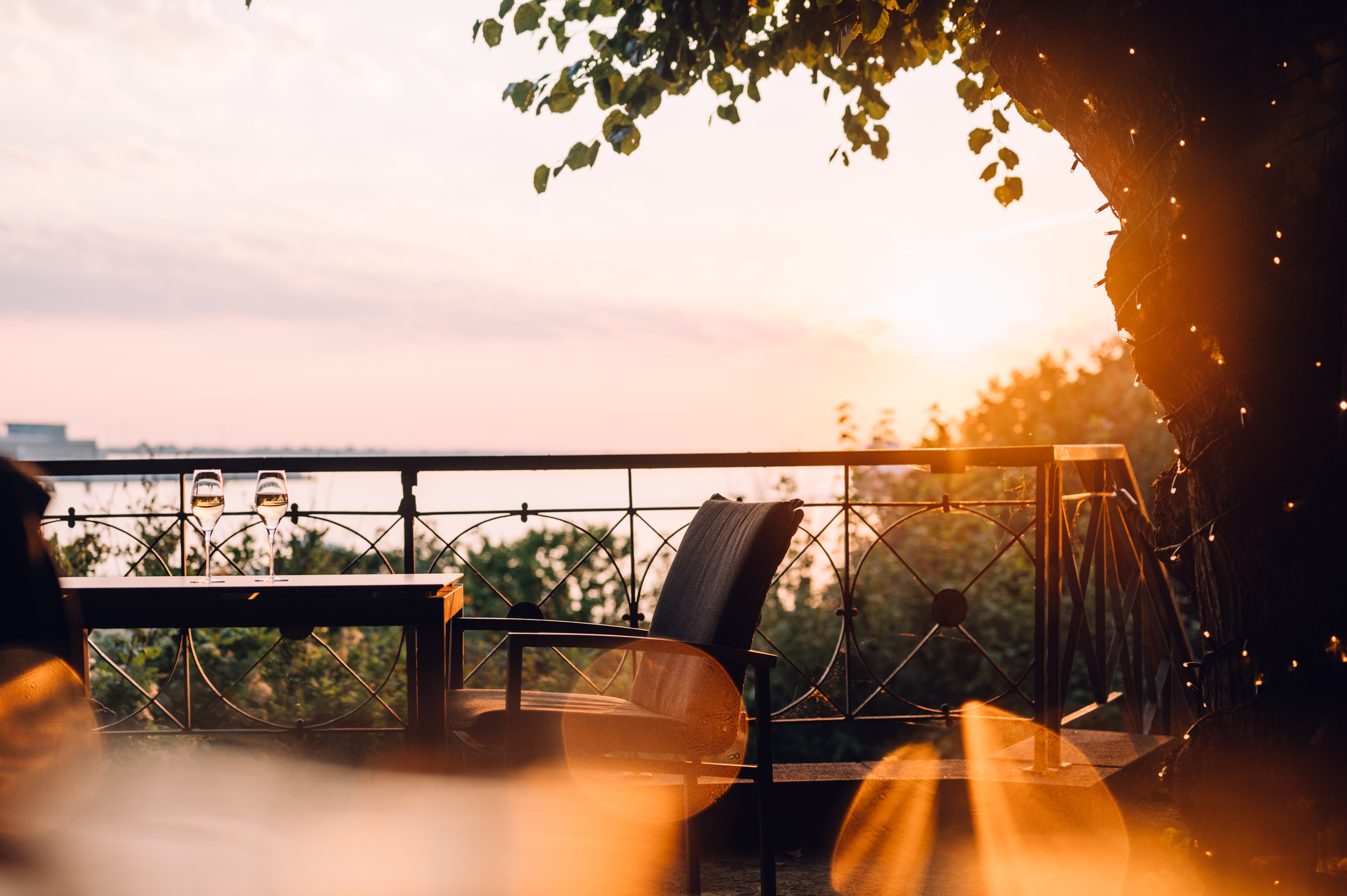 Teamleiter Bar, inklusive Wohnhalle und Lindenterrasse (m/w/d) - Stellenausschreibung